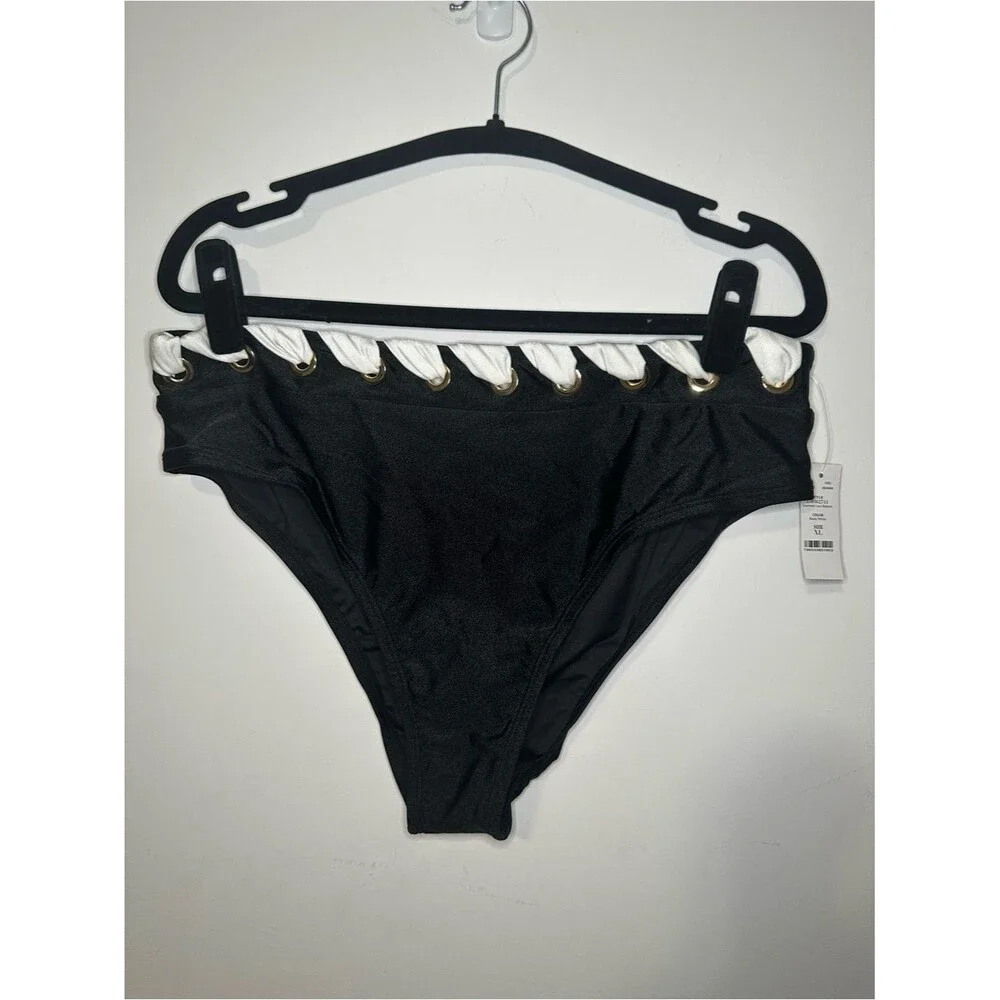 White House Black Market Grommet Lace Bikini Bottom SZ‎ XL Color Black/ White
